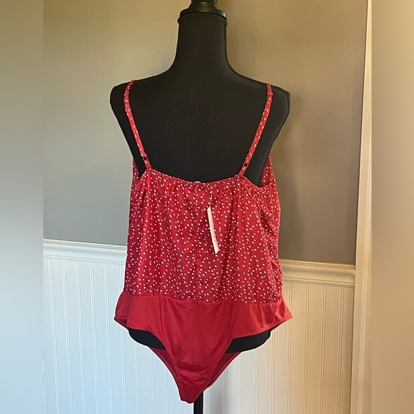 Francesca’s red bodysuit NWT - Picture 5 of 8